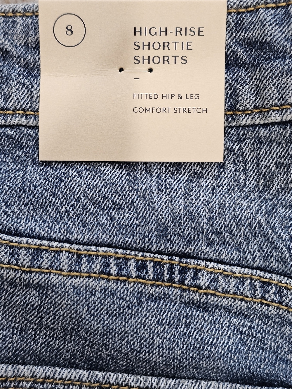 Universal Thread Women's High-Rise Shortie Shorts Size 8/29, New - Picture 3 of 6
